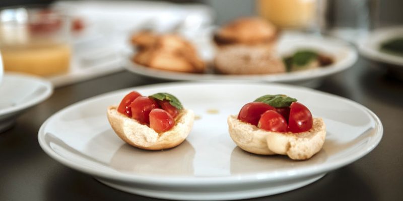 specialità salentine da gustare nella Sala Colazione di Palazzo dei Tolomei a Lecce